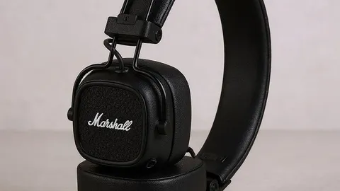 Marshall Major V (nere) a 80,99 € da MediaWorld (prezzo consigliato 149 €): −46%