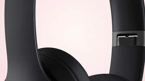 Beats Solo 4 (Matte Black) at $99.99 at Best Buy (was $199.99): 50% off